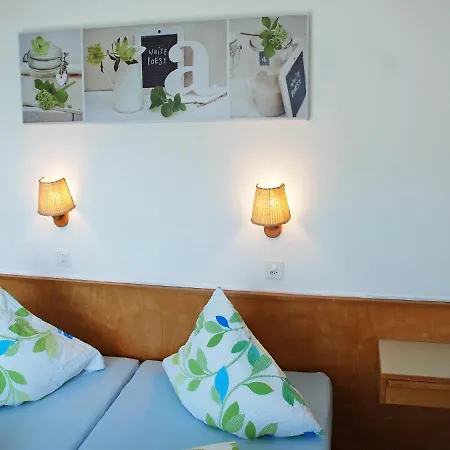 Casa de Férias Christa By Interhome Bissone